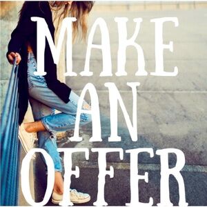 ✨ Thank You for your interest in my closet! ✨